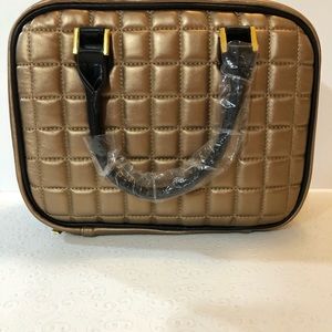 Lori Greiner “Silver Safekeeper Jewellery”Travel Case.   Metallic Gold